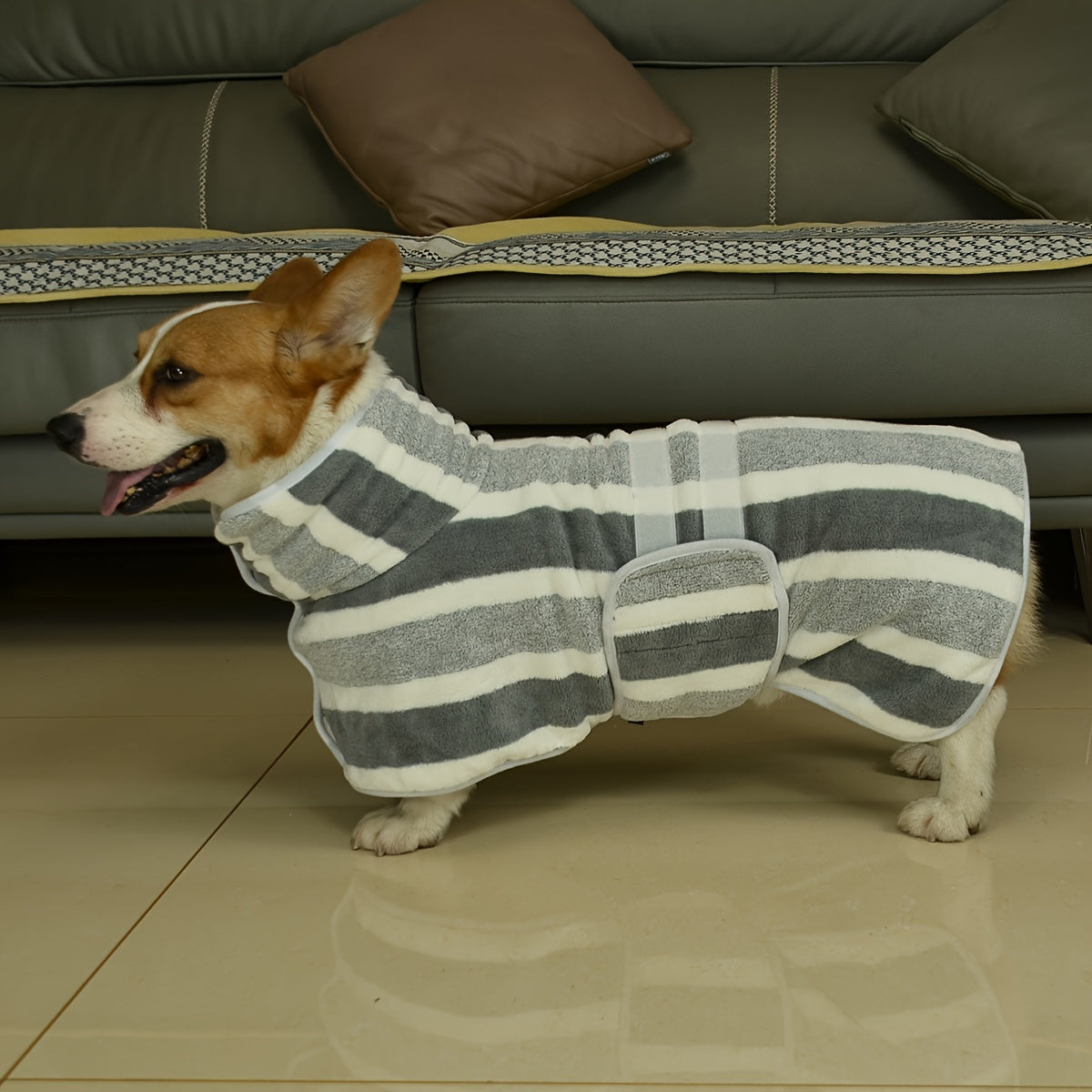 Quick Dry Dog Bathrobe Towel Coat – Super Absorbent Dog Drying Robe with Adjustable Strap