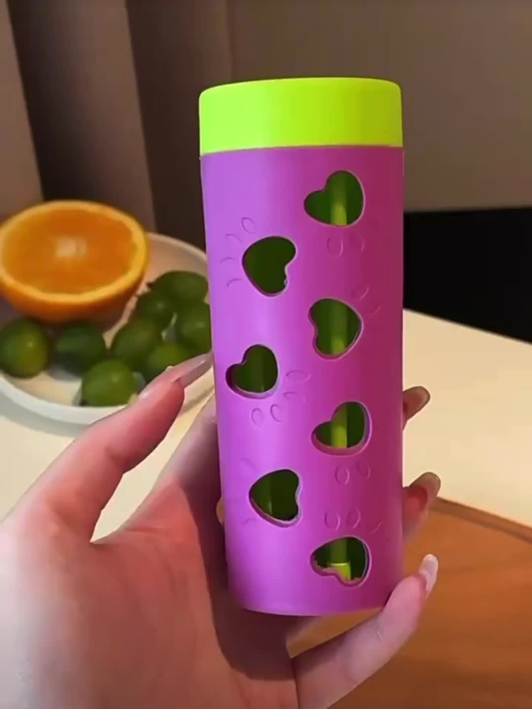 Interactive Dog Treat Dispenser Toy – Slow Feeder Puzzle Roller for Dogs & Cats